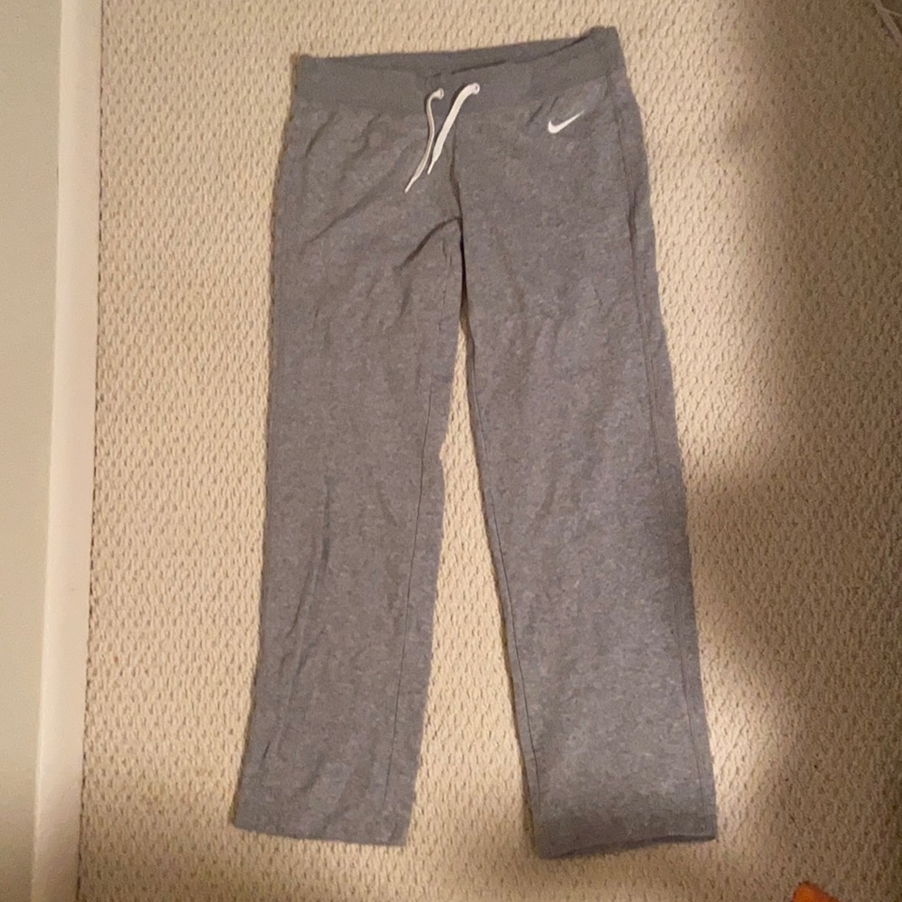 Gray Nike sweat pants